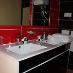 Cascata Do Varosa - مزرعة للإقامة *