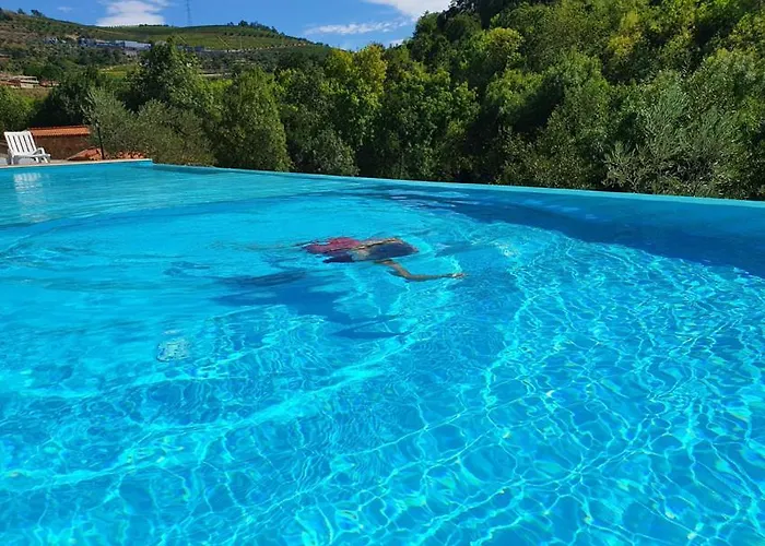 Gospodarstwo agroturystyczne Cascata Do Varosa - Vila Pouca (Viseu)