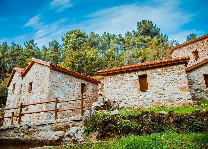 农家乐 Cascata Do Varosa - *