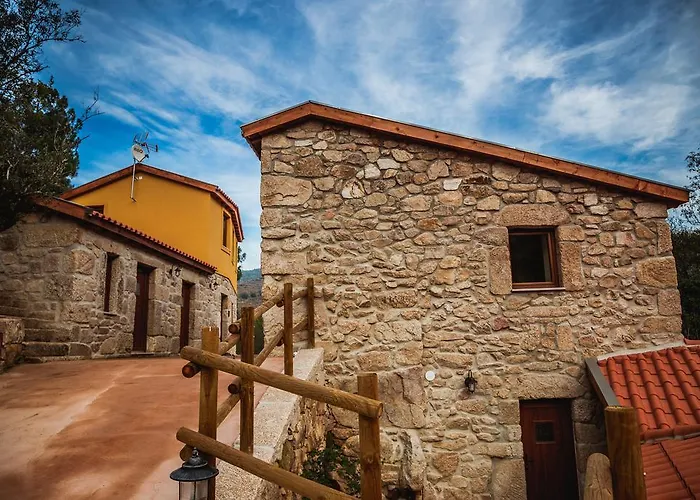 Cascata Do Varosa - בית חווה Vila Pouca (Viseu)